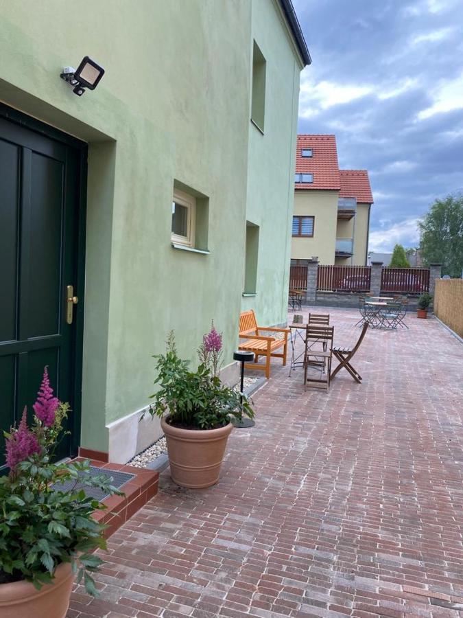 Apartmany Tachov - Tiny House Bagian luar foto